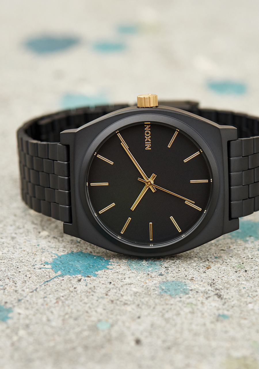 Time Teller - Nero opaco / Oro