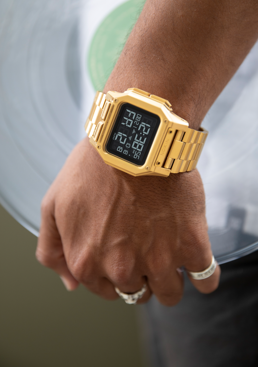 Regulus Stainless Steel - Tutto oro