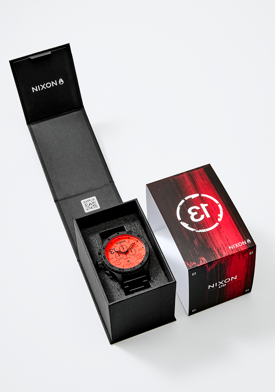 51-30 Chrono Venerdì 13 Edizione - Super Nero / Rosso Neon / EU View 6