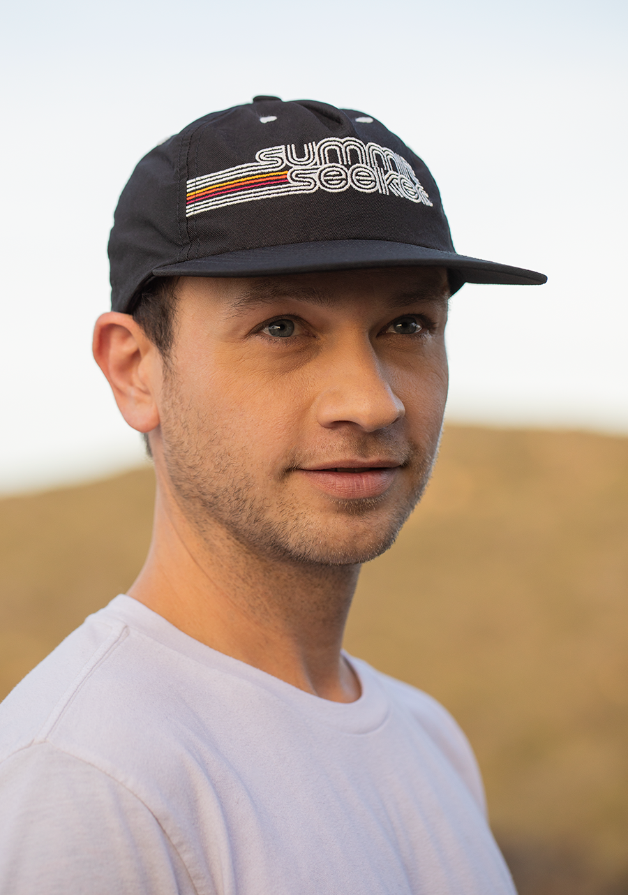 Summit Seeker Strapback - Nero / Bianco
