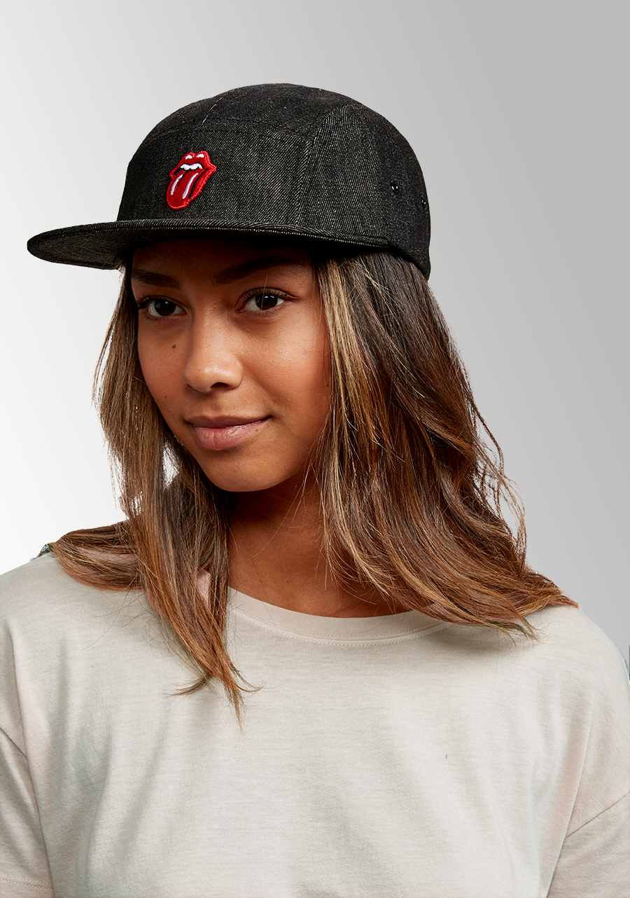 Cappello con cinturino Rolling Stones | Nero – Nixon EU Cappello con cinturino Rolling Stones | Nero – Nixon EU